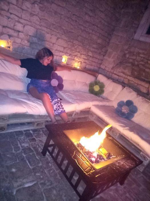Ferienwohnung Belle Chambre D'Hote Pour 2 A 4 Personnes Chef-Boutonne Exterior foto