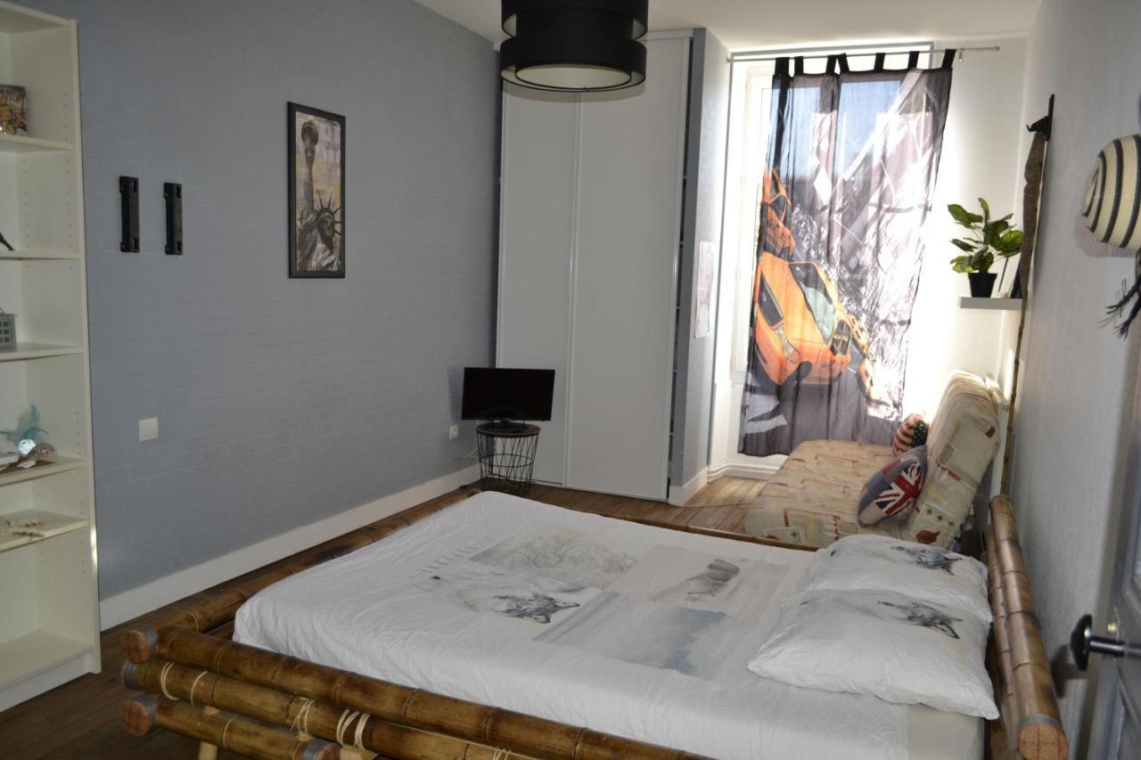 Ferienwohnung Belle Chambre D'Hote Pour 2 A 4 Personnes Chef-Boutonne Exterior foto